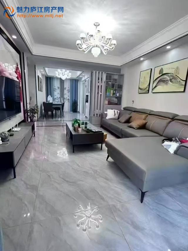 出售 世纪锦都洋房，三房两厅，南北通透，黄金楼层，婚房装修，只住了三个月左右，房